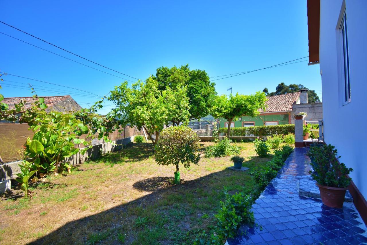 Casa Con Jardin En Vilanova De Arousa Pontevedra Eksteriør bilde
